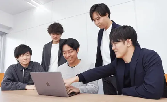 株式会社BINKSの採用担当者